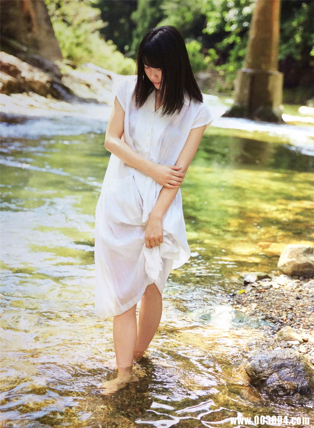 横山由依1ST写真集《ゆいはん》高清全本