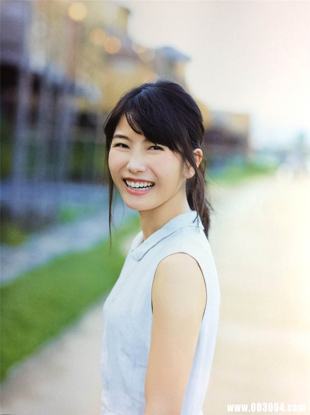 横山由依1ST写真集《ゆいはん》高清全本