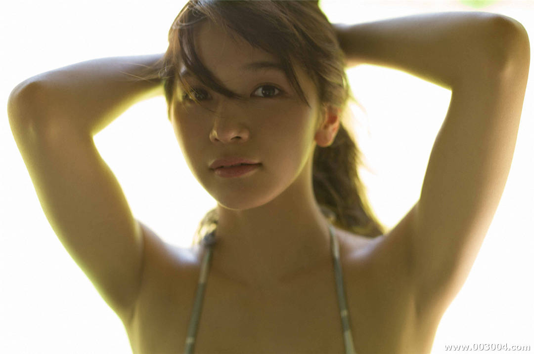 传谷英里香写真集《プリンセスの全力疾走》高清全本