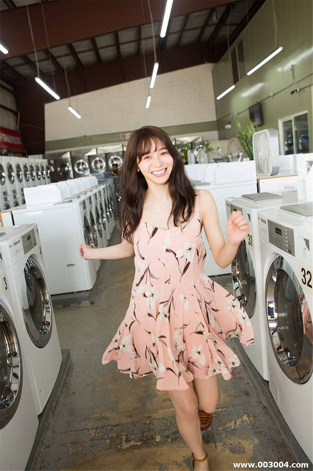 传谷英里香写真集《プリンセスの全力疾走》高清全本