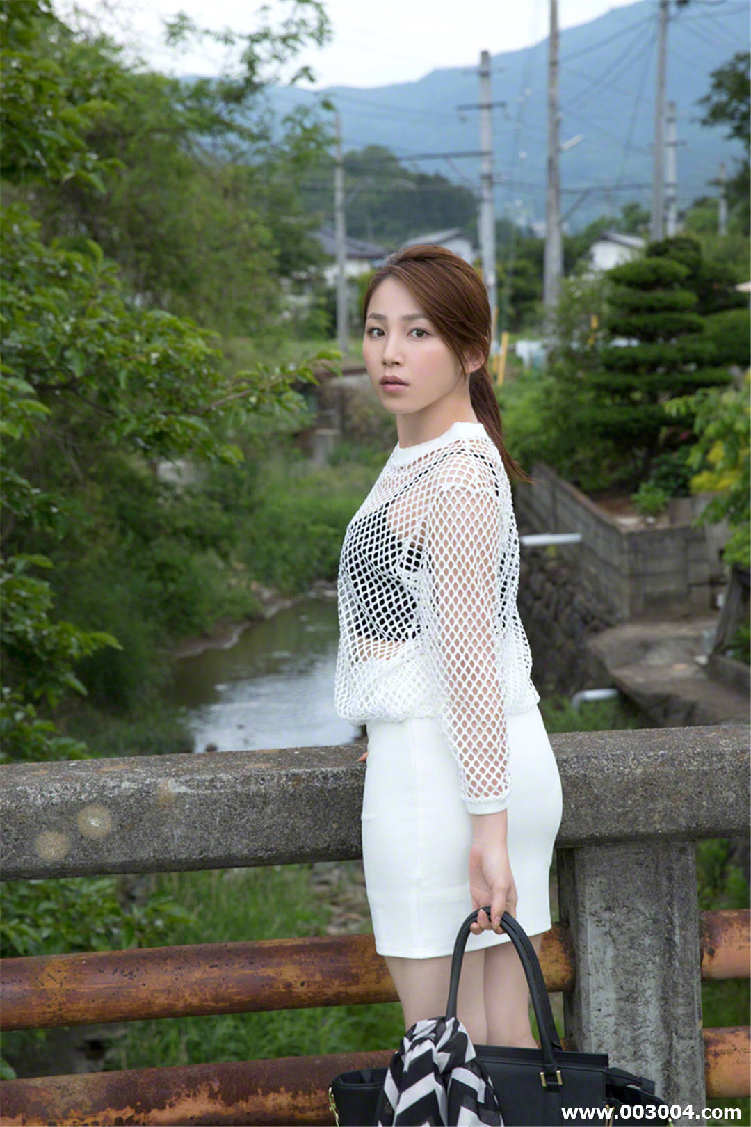 吉川友写真集《 [WBGC] #129 》高清全本