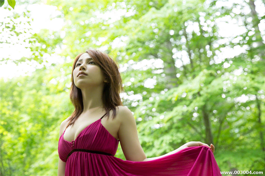 吉川友写真集《 [WBGC] #129 》高清全本