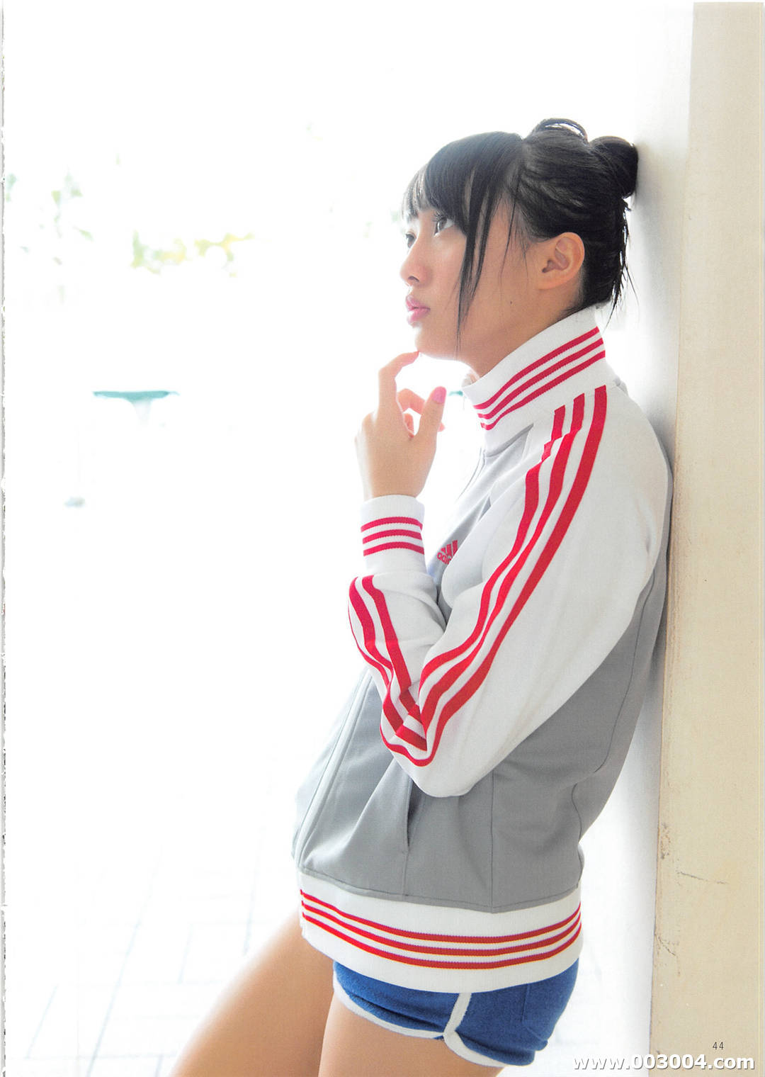 可爱丸子脸 | 木崎尤利娅1st写真集《ぴーす》高清全本