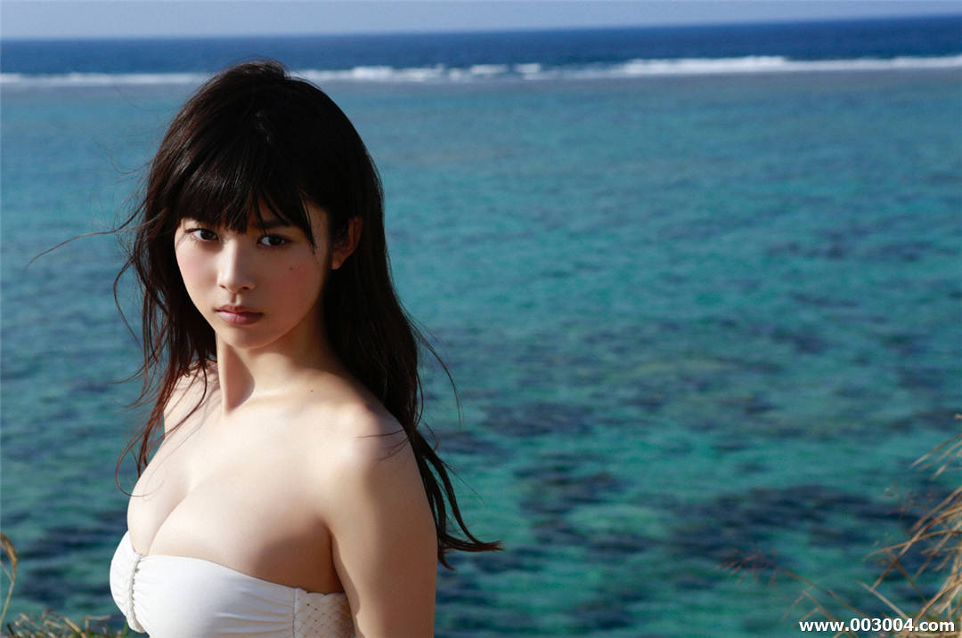 马场富美加写真集《1stグラビアセンセーション！》