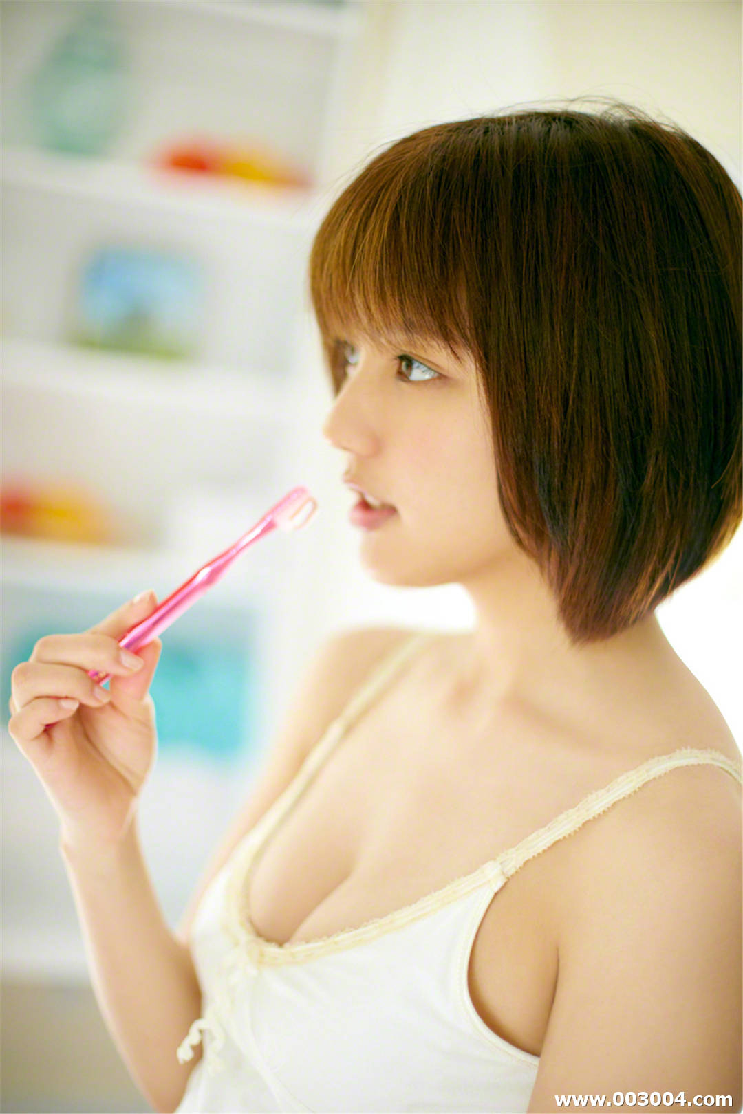 真野惠里菜写真集《[Wanibooks(WBGC)] 2015.09 #135 》高清全本