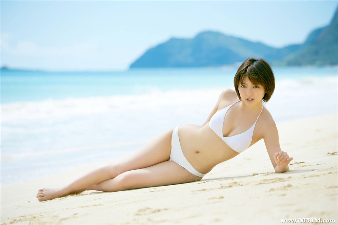 真野惠里菜写真集《[Wanibooks(WBGC)] 2015.09 #135 》高清全本