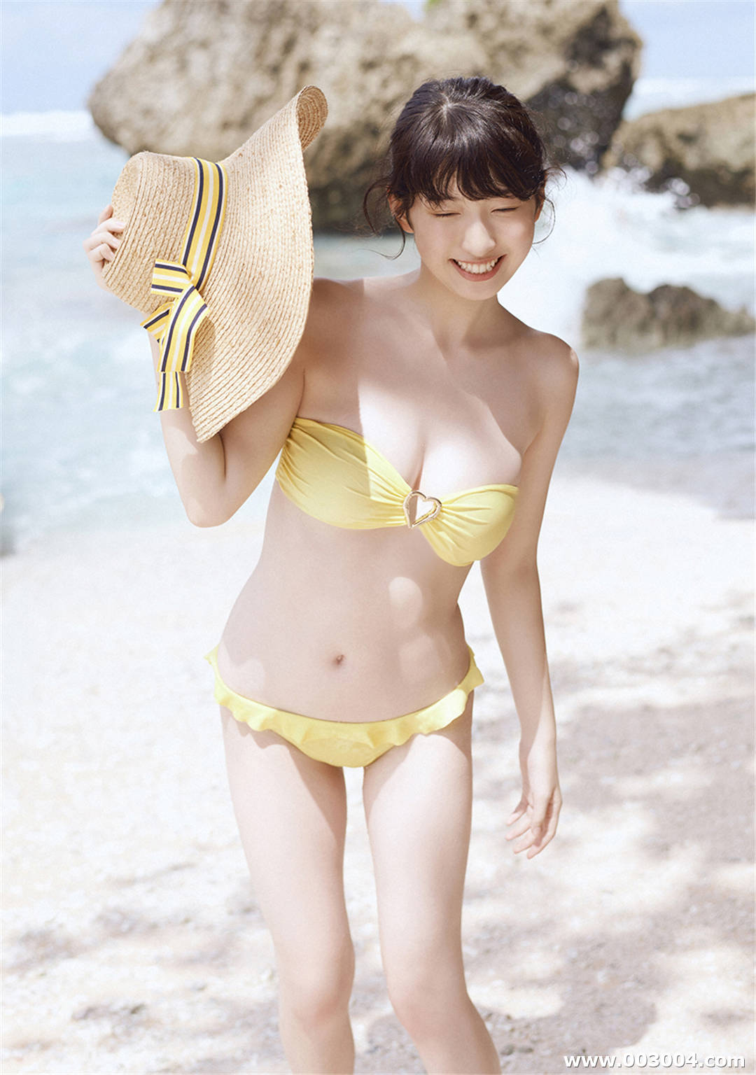 日比美思写真集《ひび みこと ですっ！》高清全本