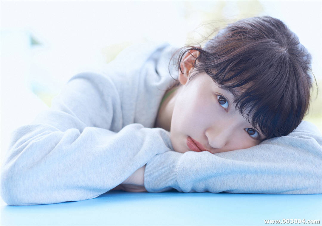 日比美思写真集《ひび みこと ですっ！》高清全本