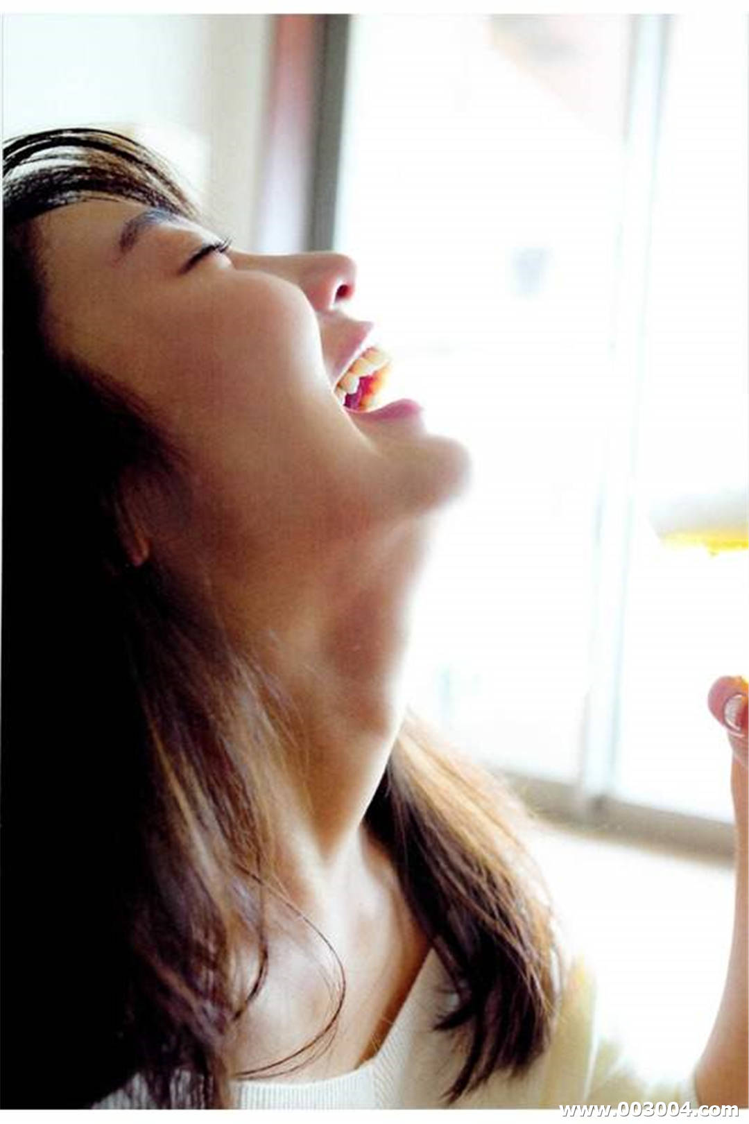 小野乃乃香写真集 《ぜんぶうそみたい》高清全本