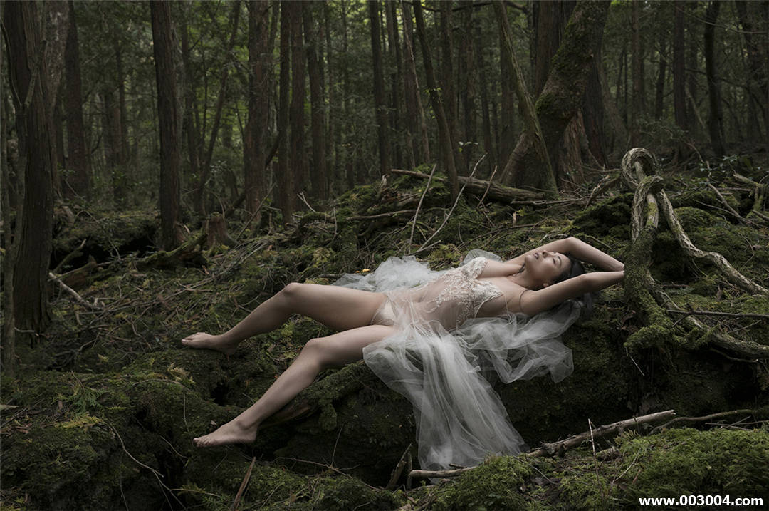 川村雪绘写真集《Into～2部作～》高清全本