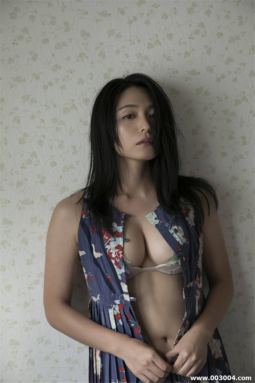 川村雪绘写真集《Into～2部作～》高清全本