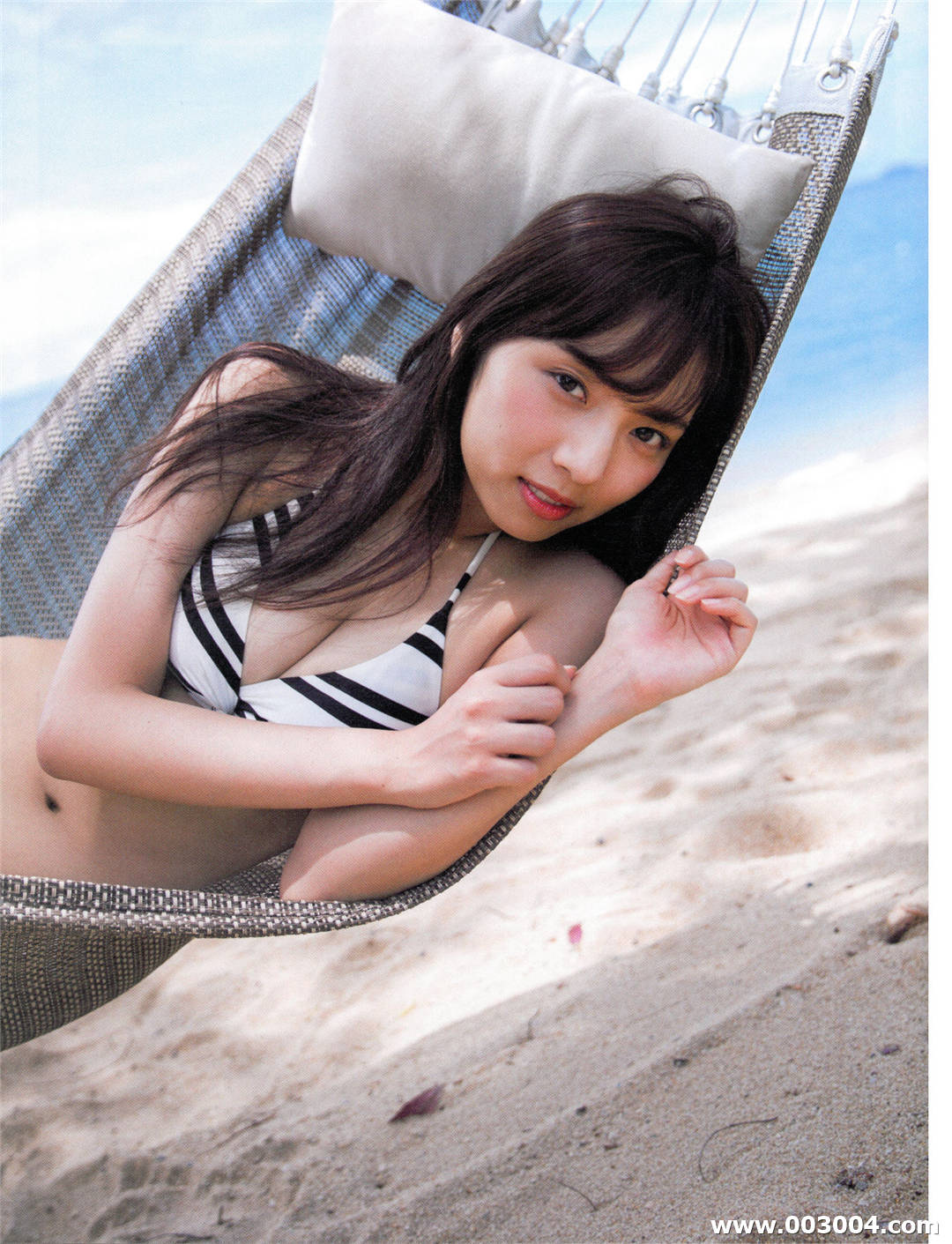 新内真衣1st写真集《どこにいるの》高清全本