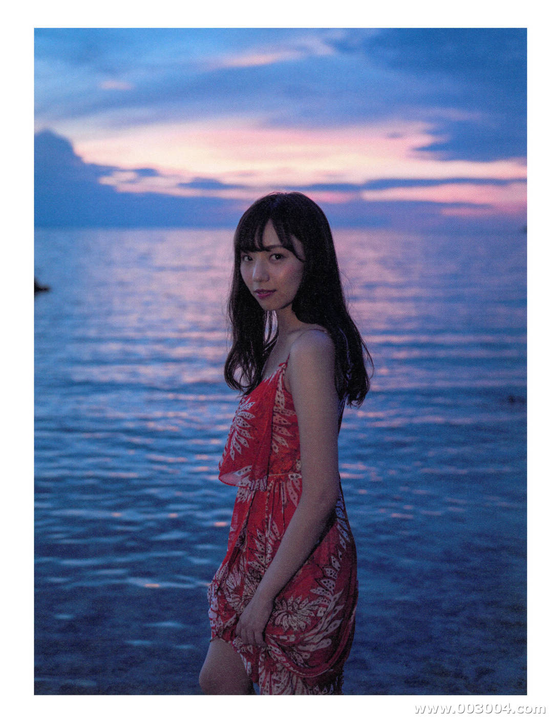 新内真衣1st写真集《どこにいるの》高清全本