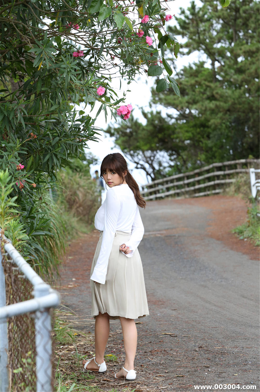 筱崎爱写真集《[WPB-net] Extra EX227》高清全本