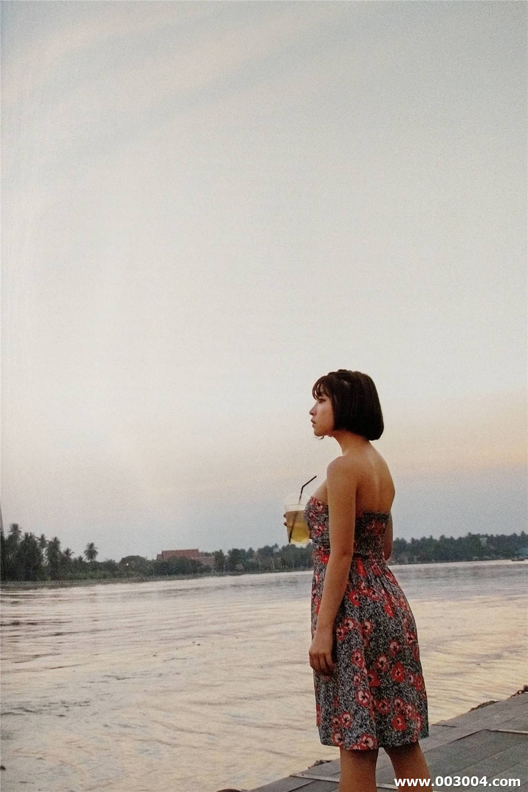 根本凪1st写真集《スピカ》高清全本