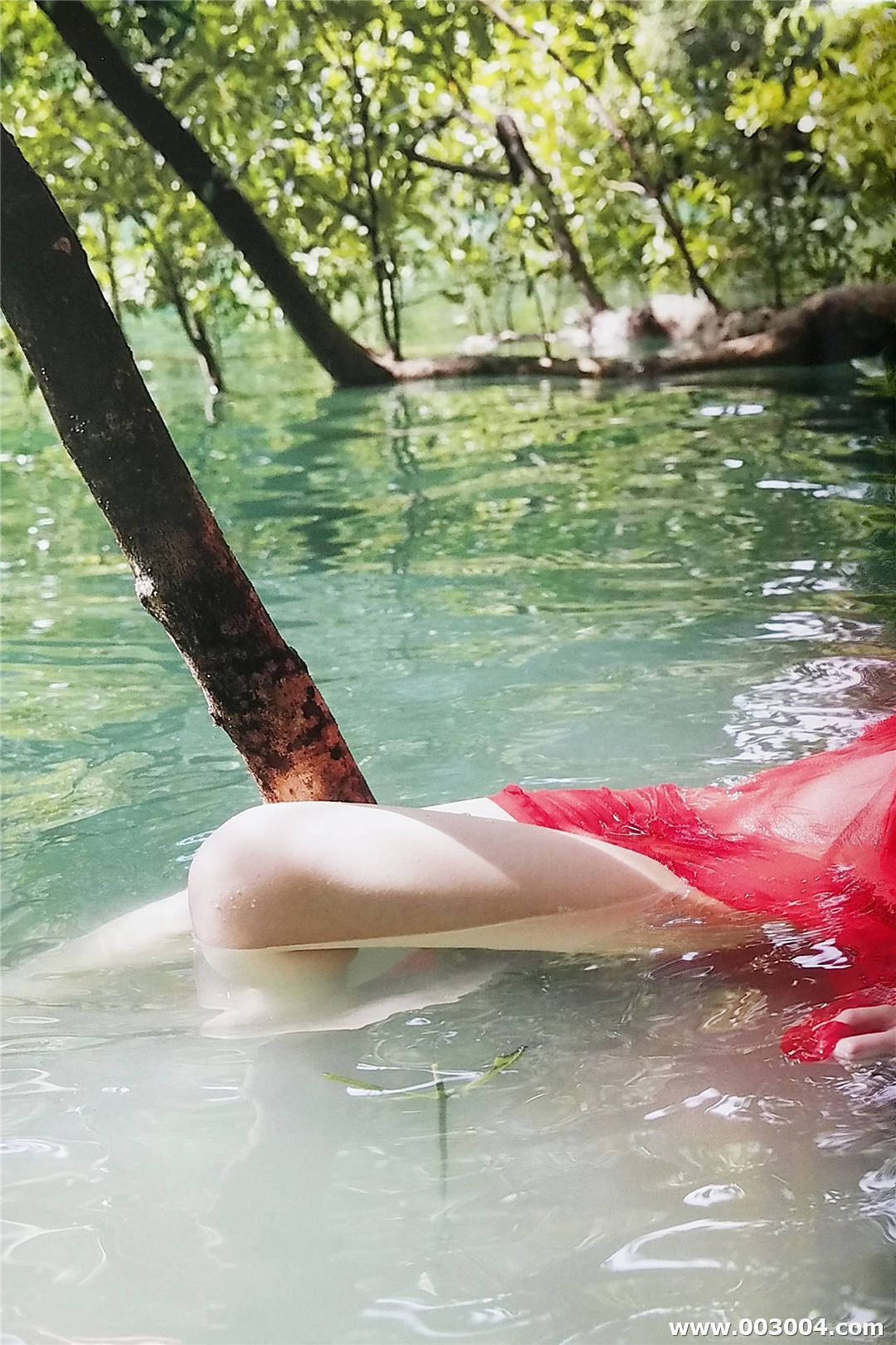 根本凪1st写真集《スピカ》高清全本