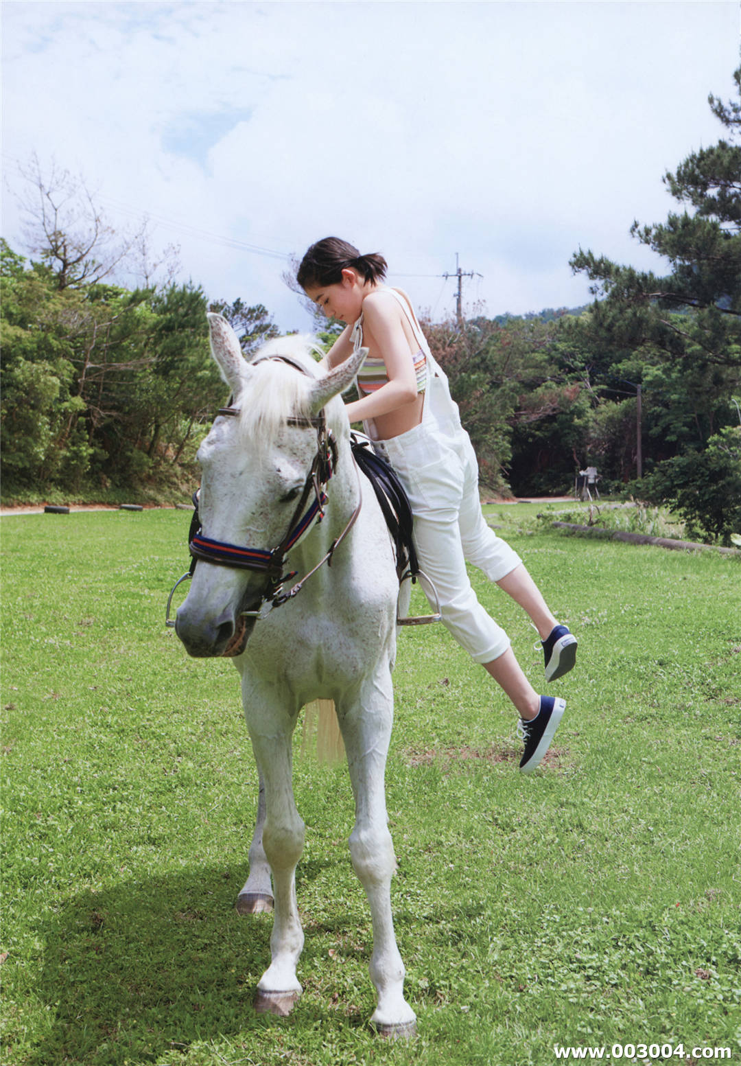 奇迹女孩 | 佐佐木莉佳子写真集《 RIKAKO 》高清全本