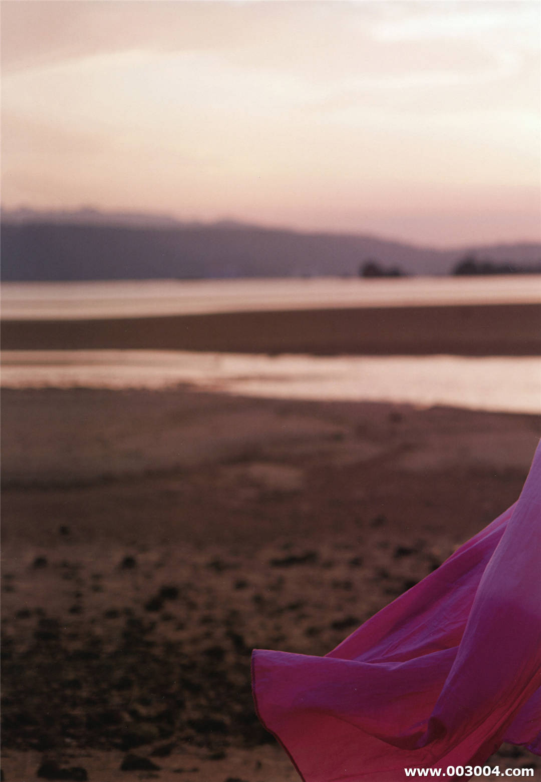 奇迹女孩 | 佐佐木莉佳子写真集《 RIKAKO 》高清全本