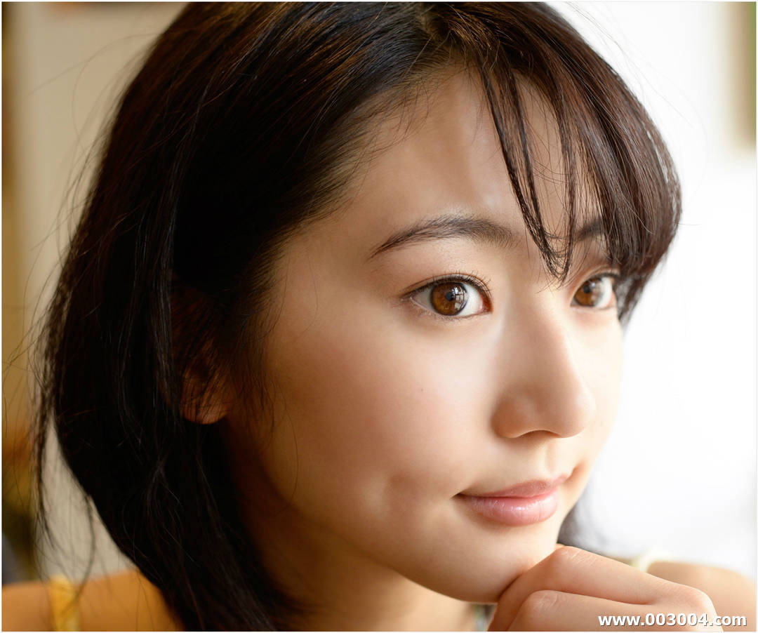 武田玲奈写真集《100メートル先の片想いから20センチ手前の恋》高清全本