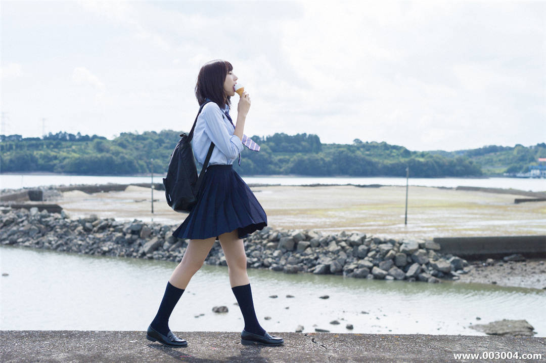 武田玲奈写真集《日本一かわいい、スクールガール》高清全本