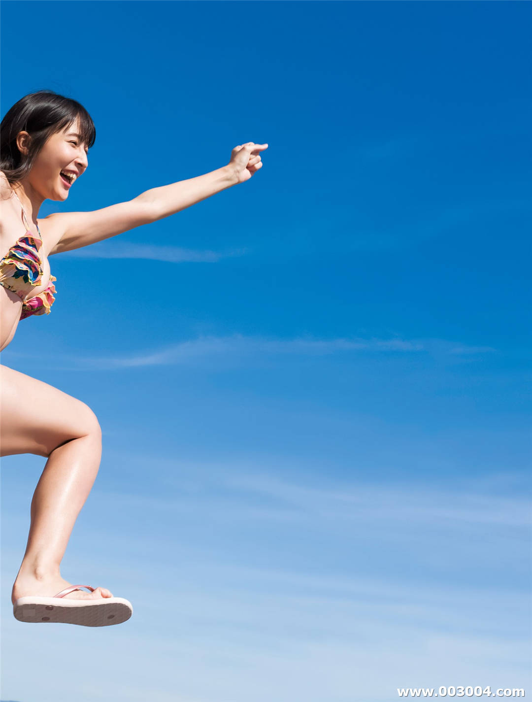 高衩天使水蛇腰 | 川崎绫引退写真集《ジャパニーズ グラビア》