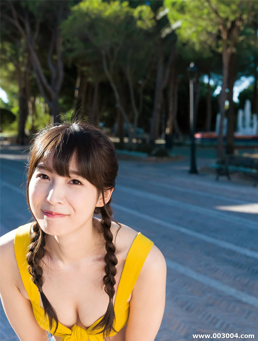 高衩天使水蛇腰 | 川崎绫引退写真集《ジャパニーズ グラビア》