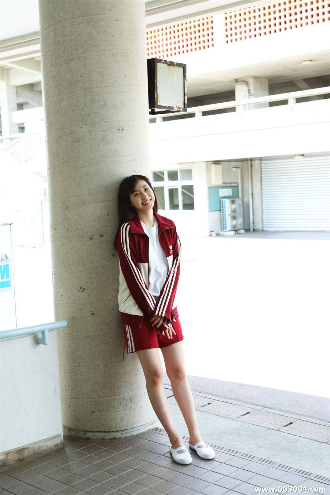 植村朱莉写真集《Hello!Project Digital Books Vol.143》高清全本