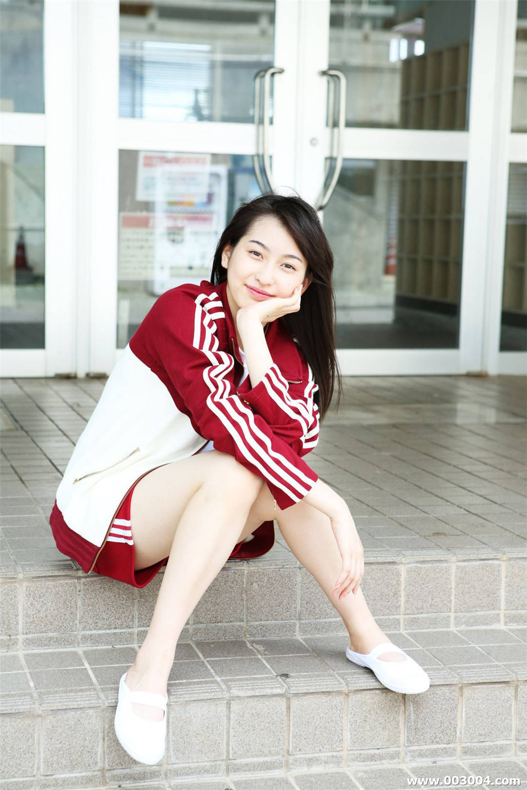 植村朱莉写真集《Hello!Project Digital Books Vol.143》高清全本