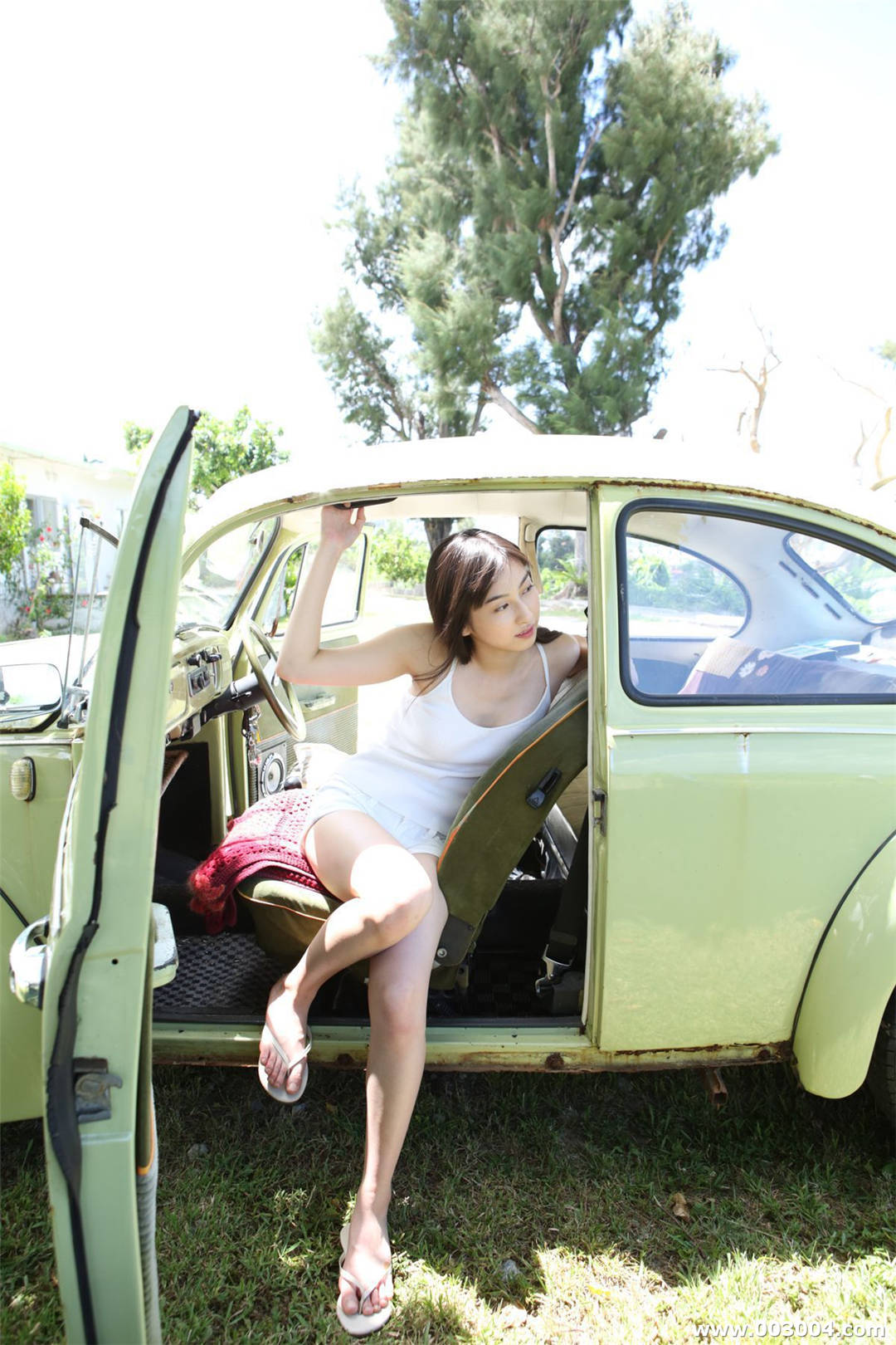 植村朱莉写真集《Hello!Project Digital Books Vol.143》高清全本