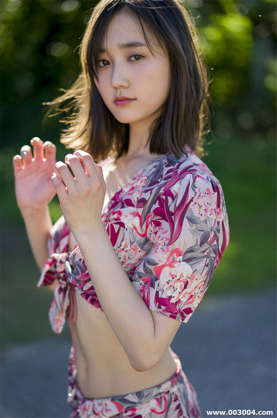 铃木友菜写真集《なんだこりゃ、天使すぎる！》高清全本