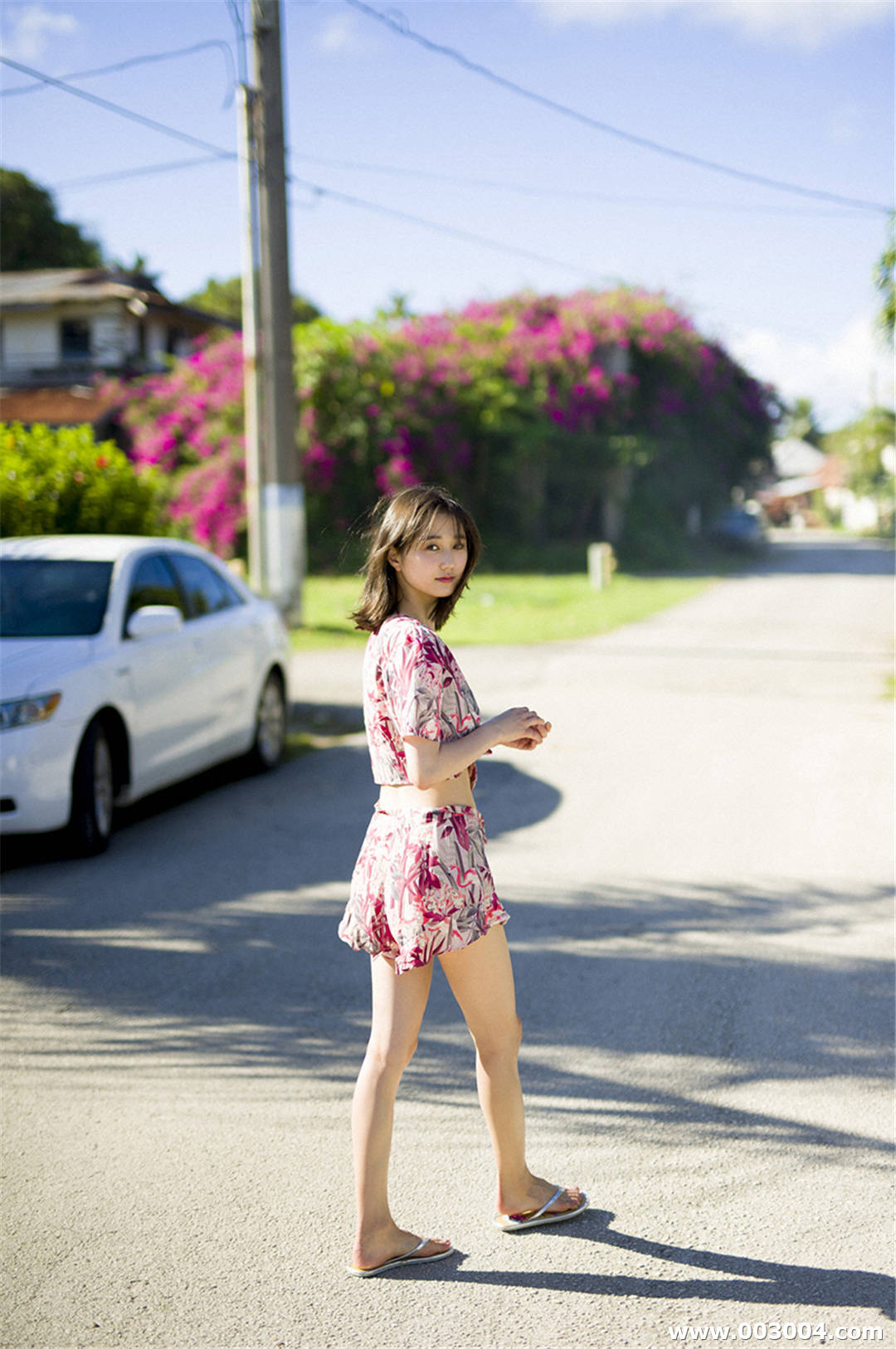 铃木友菜写真集《なんだこりゃ、天使すぎる！》高清全本