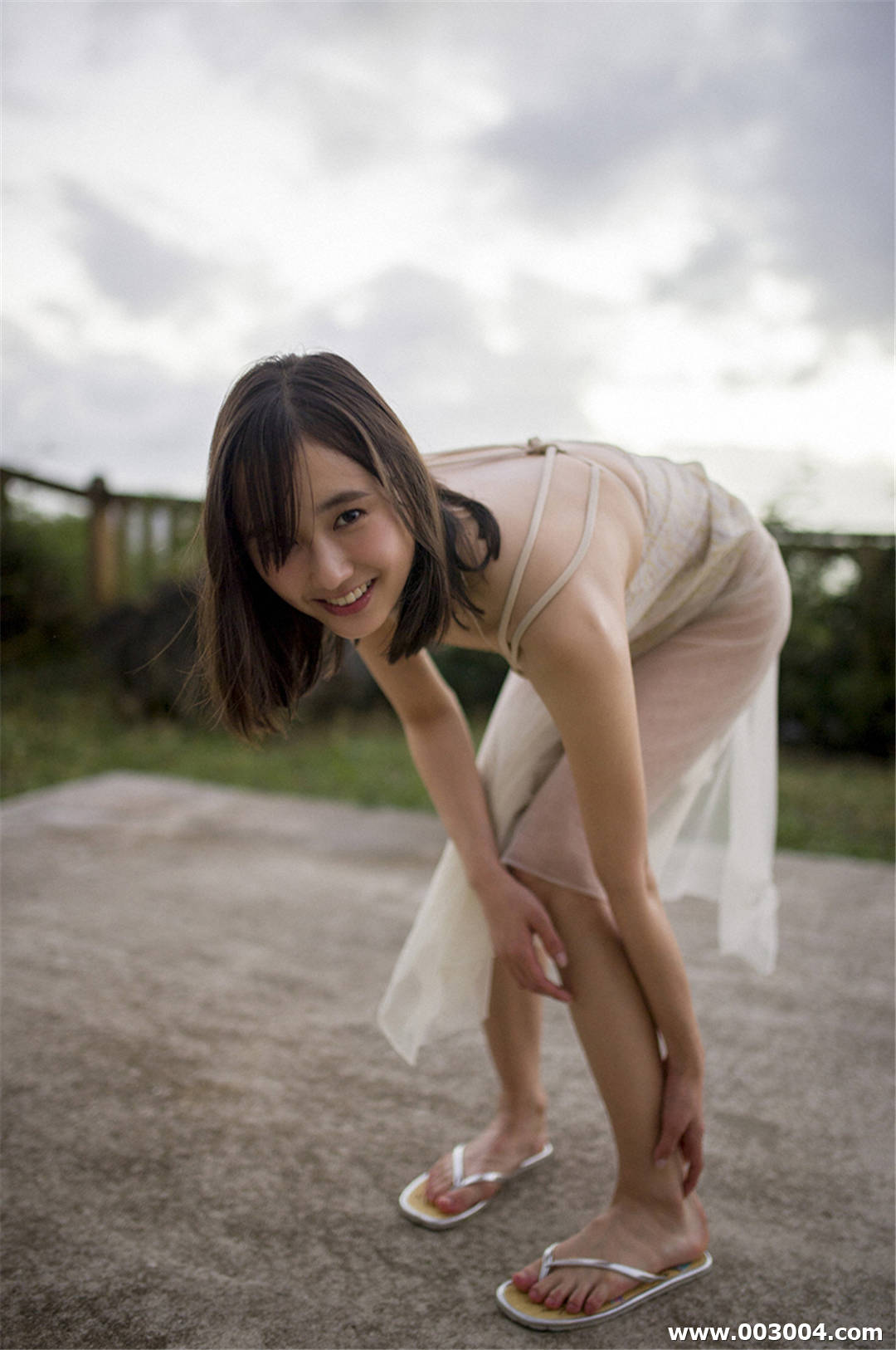 铃木友菜写真集《なんだこりゃ、天使すぎる！》高清全本