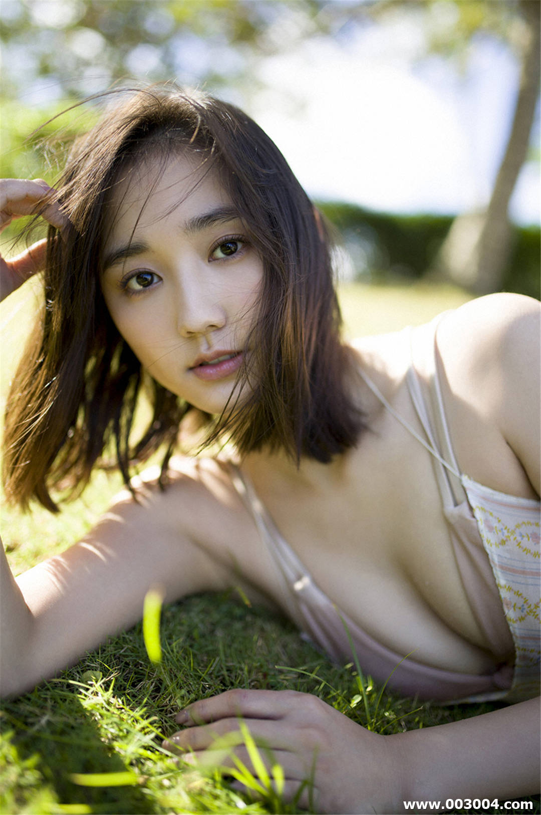 铃木友菜写真集《なんだこりゃ、天使すぎる！》高清全本