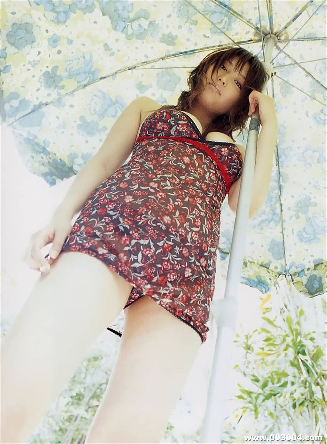 三津谷叶子写真集《On The Way》高清全本