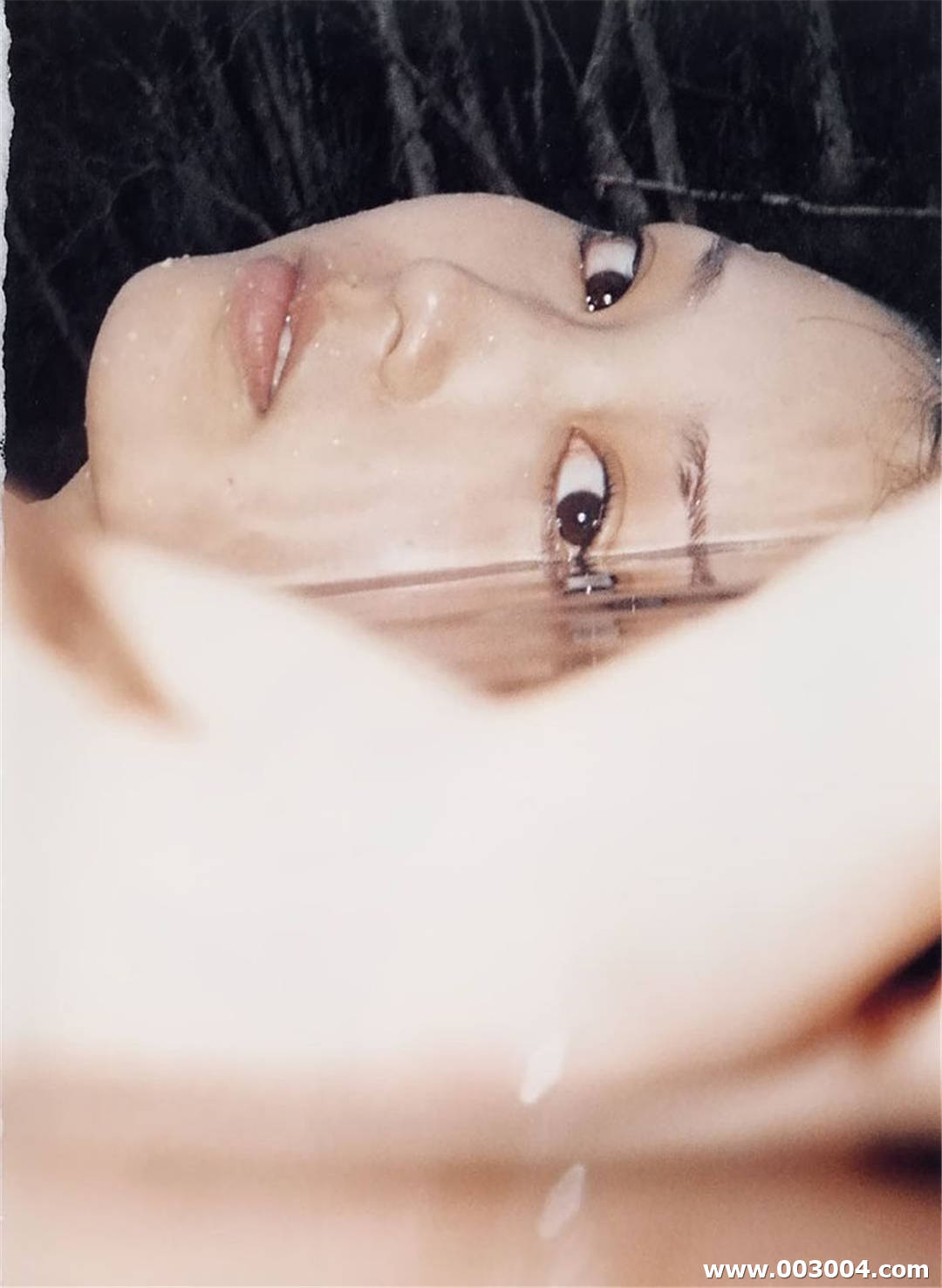 三津谷叶子写真集《On The Way》高清全本