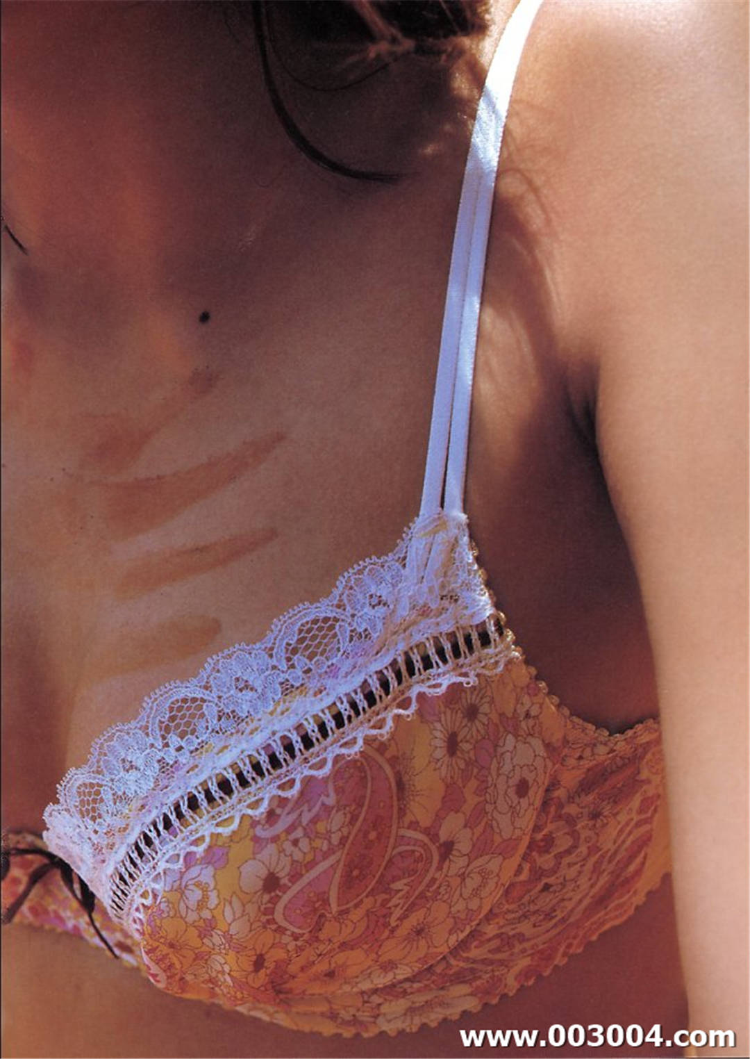 吉野纱香写真集《フェティッシュ》高清全本