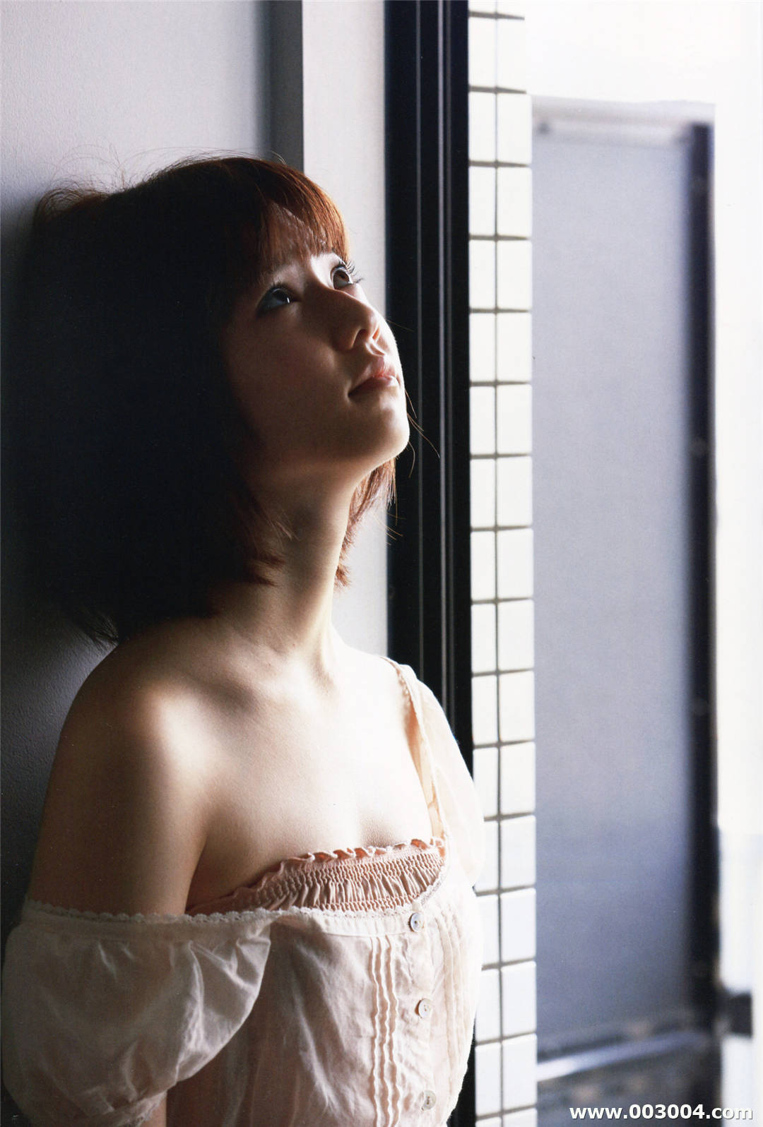 岛崎遥香1st写真集《ぱるる、困る》高清全本