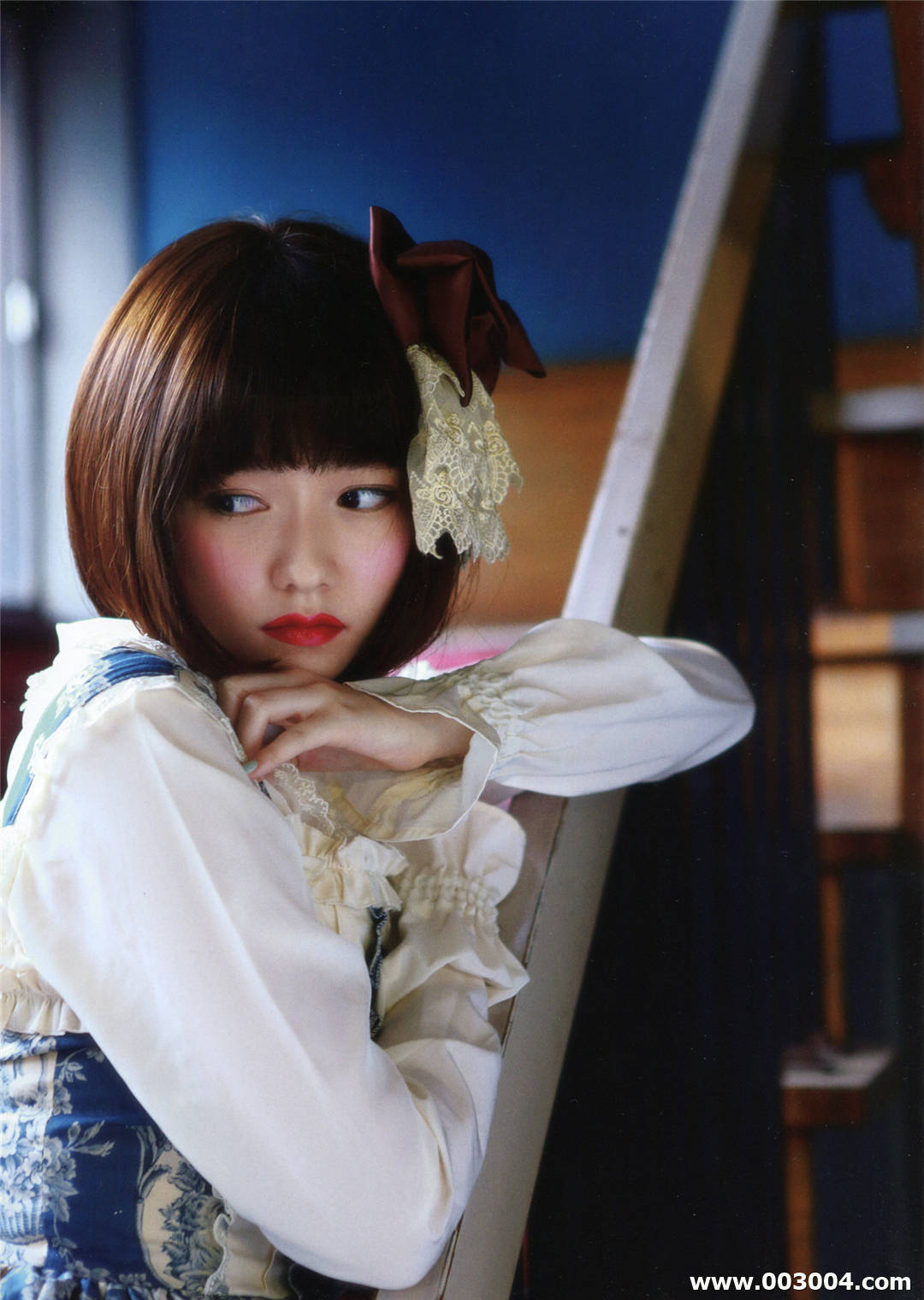 岛崎遥香1st写真集《ぱるる、困る》高清全本