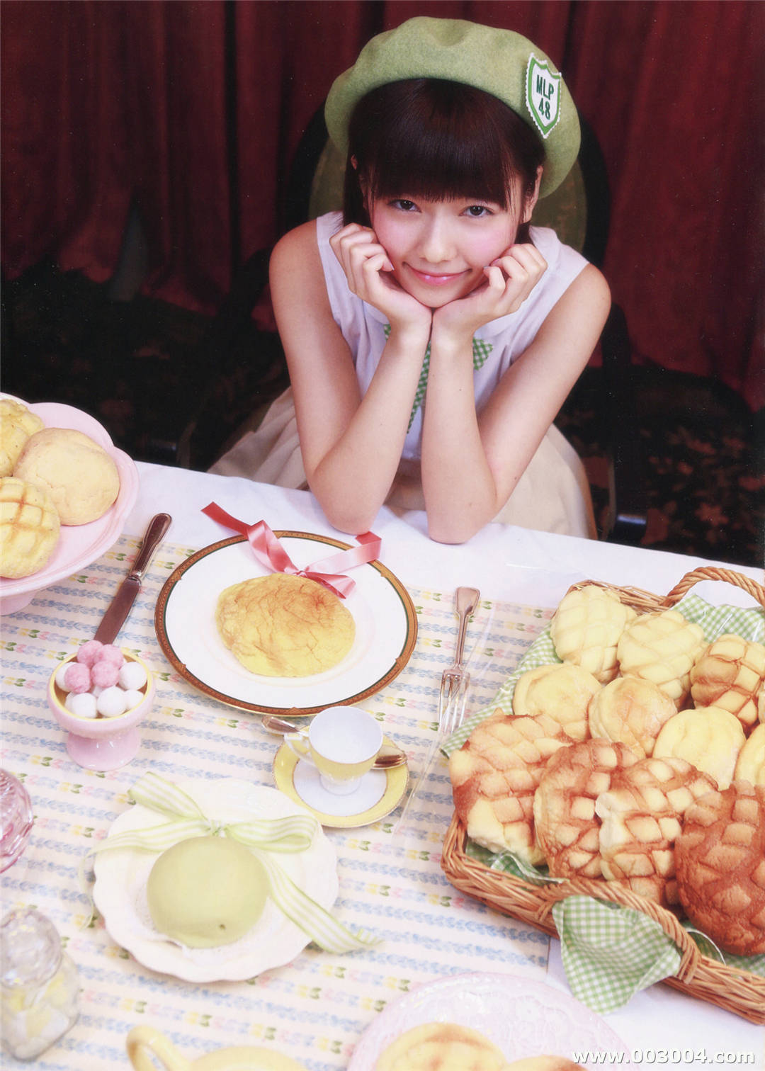 岛崎遥香1st写真集《ぱるる、困る》高清全本