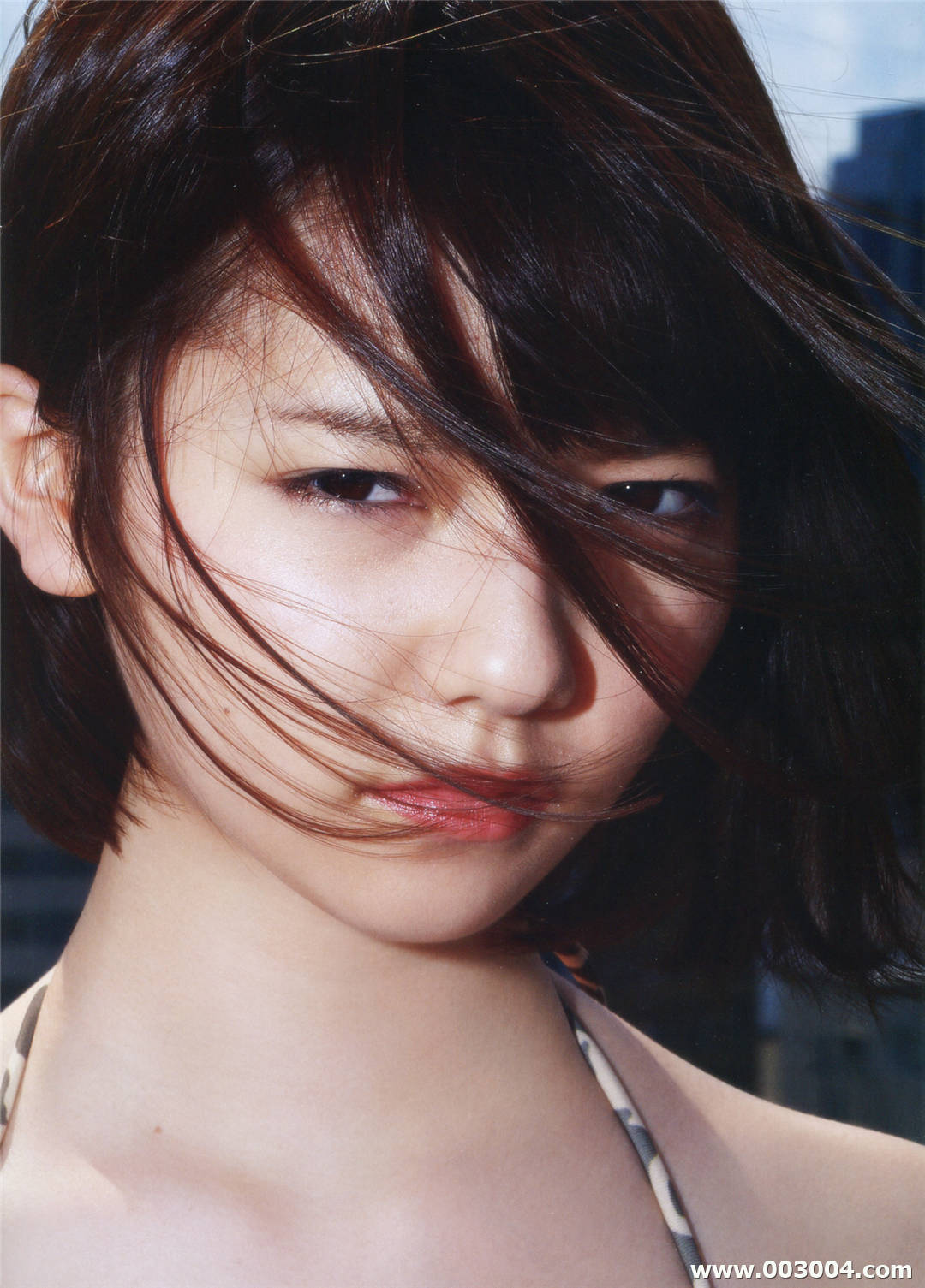 岛崎遥香1st写真集《ぱるる、困る》高清全本