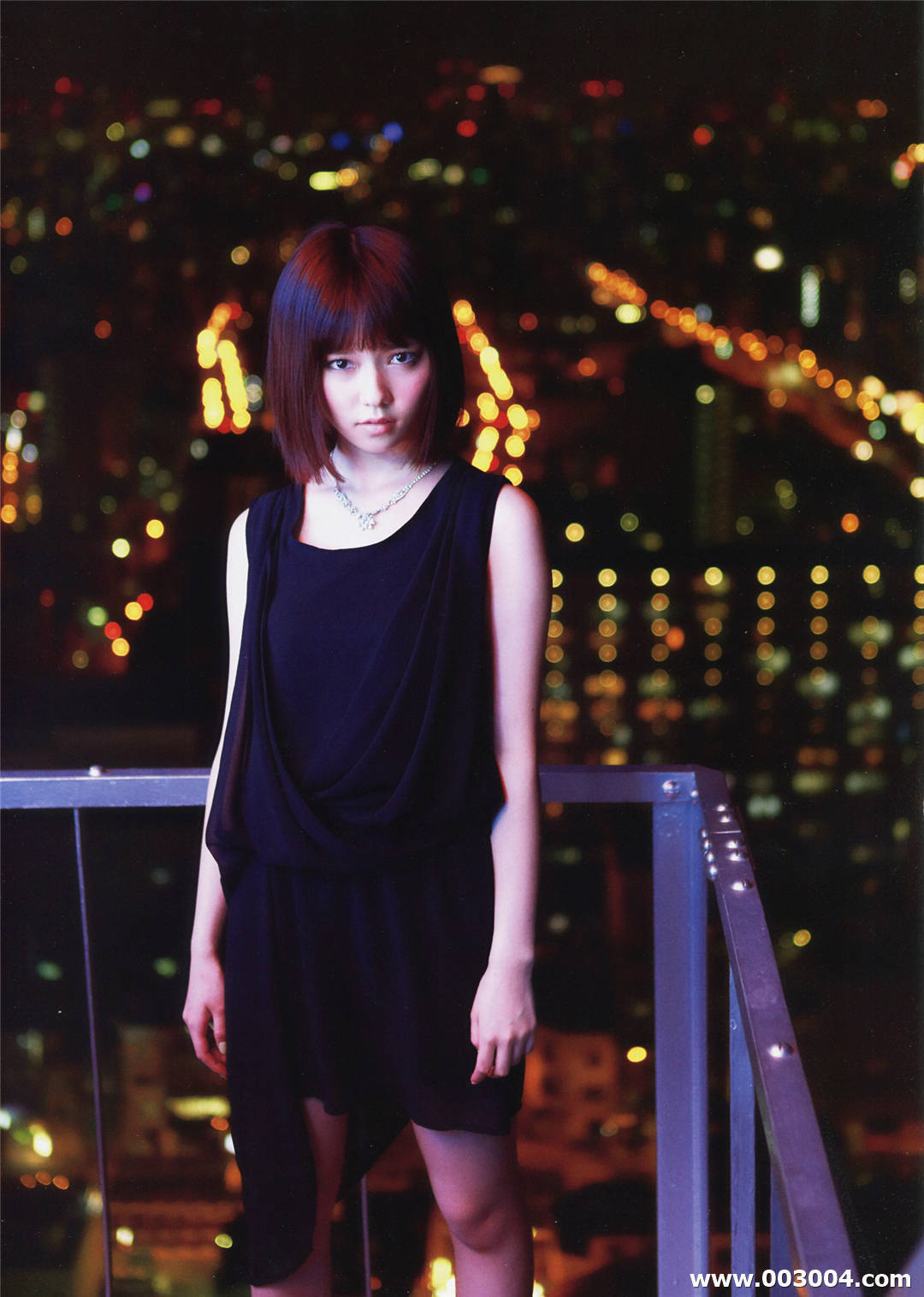 岛崎遥香1st写真集《ぱるる、困る》高清全本