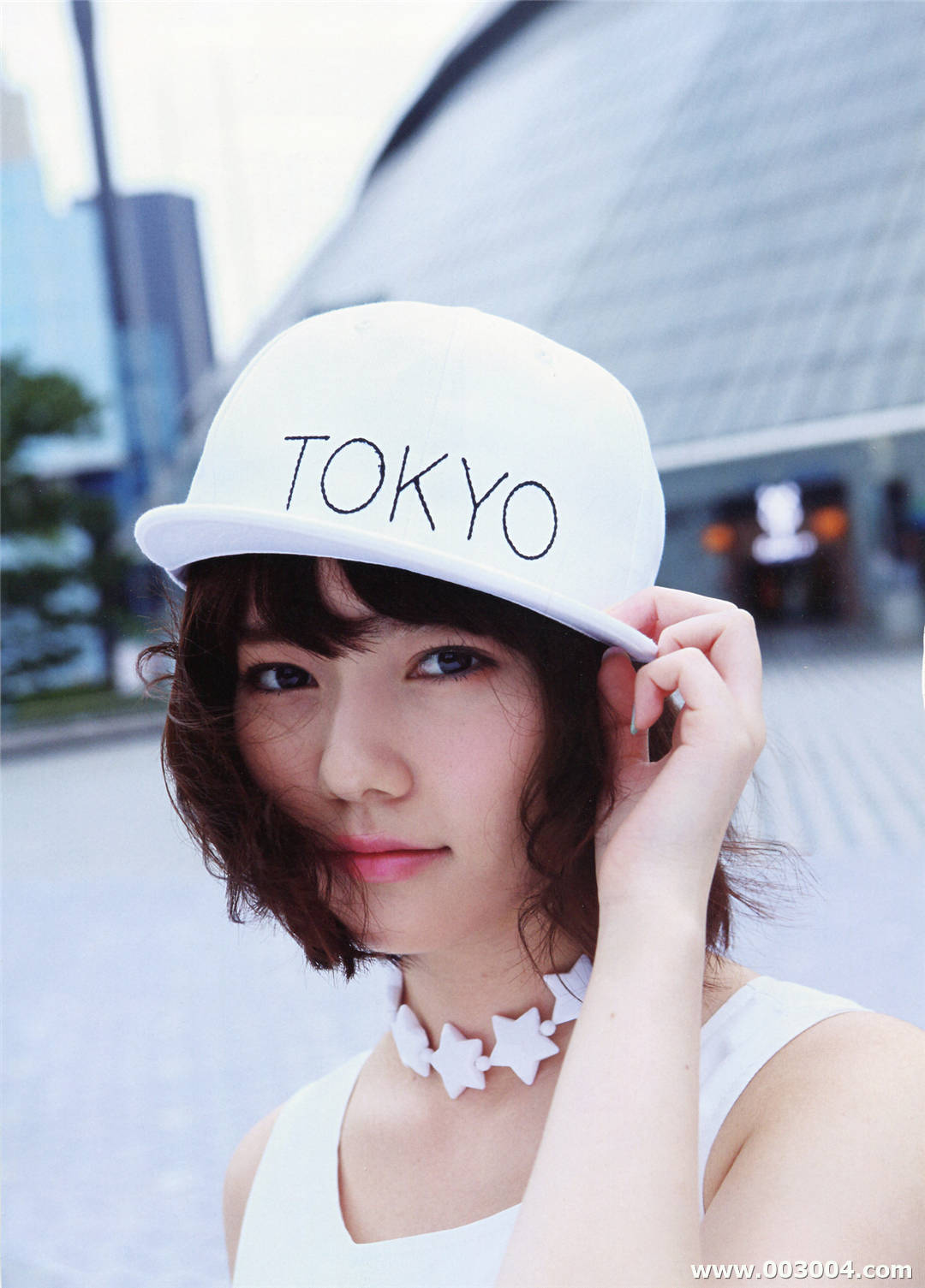 岛崎遥香1st写真集《ぱるる、困る》高清全本