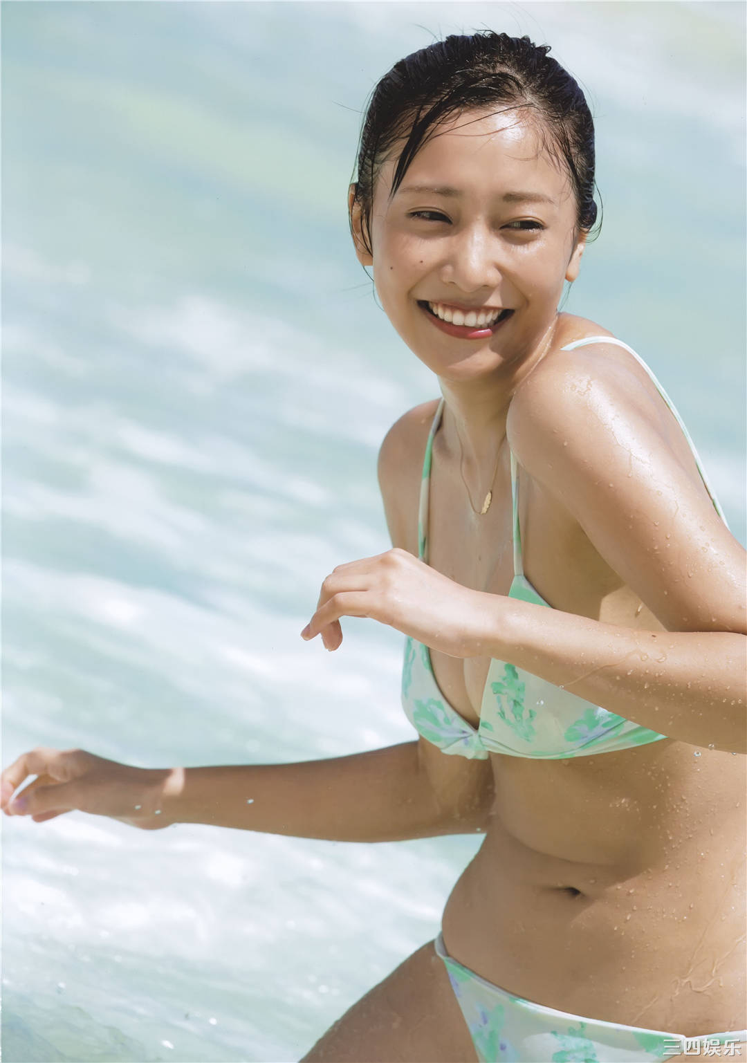 海の女神回归原点 | 佐野雏子写真集《 Hina 》高清全本