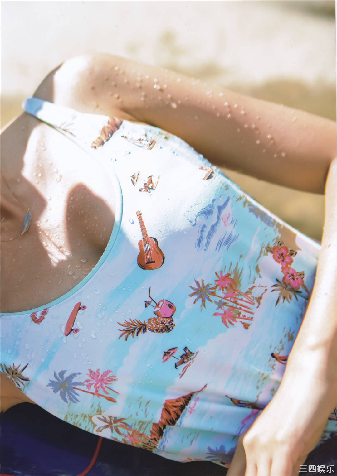 海の女神回归原点 | 佐野雏子写真集《 Hina 》高清全本