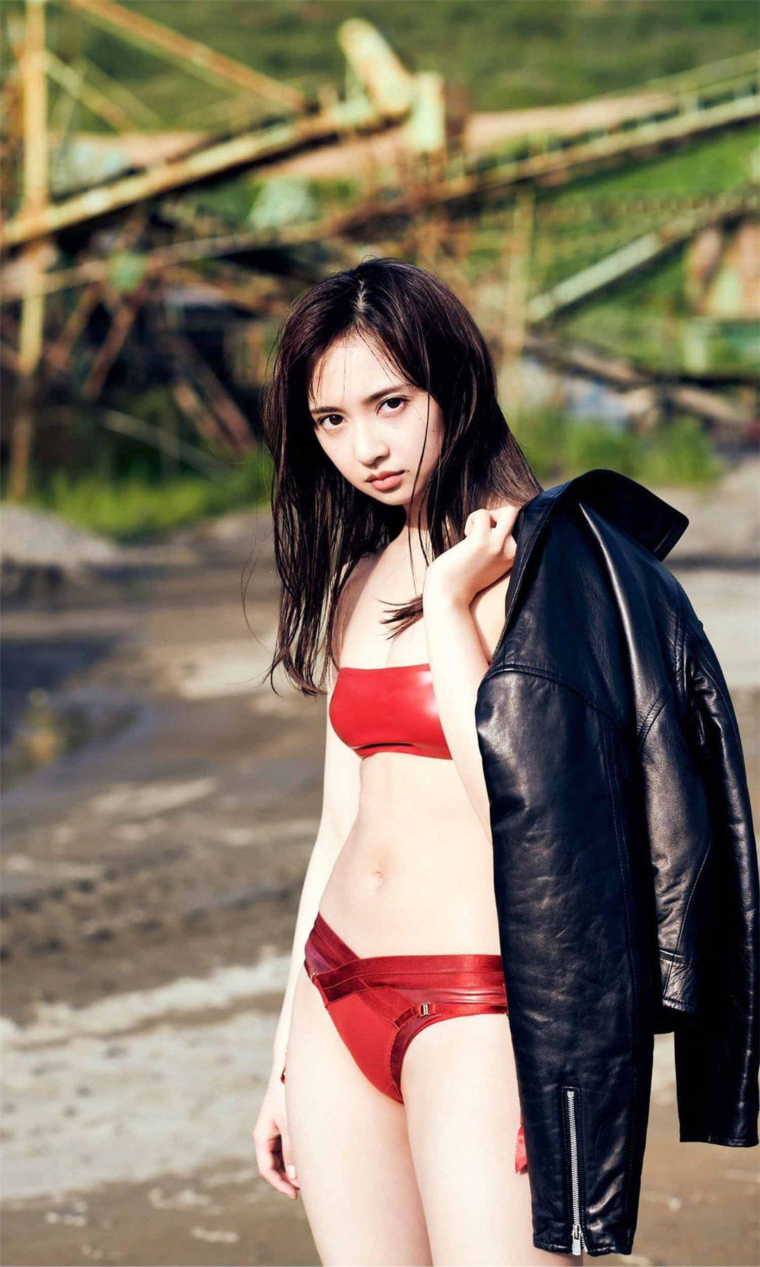 小宫有纱写真集《Solo squadron show!!! ひとり戦隊ショー！！！》高清全本