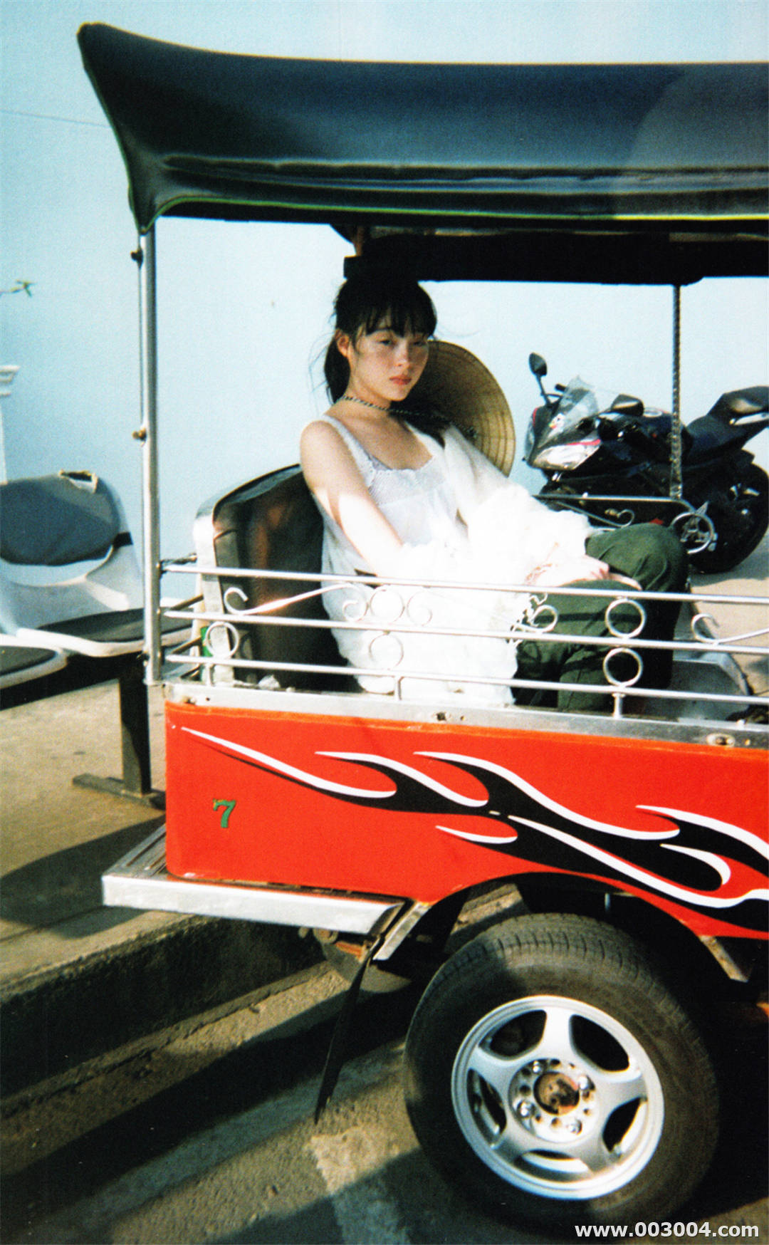 世理奈写真集《夏 写真》高清全本