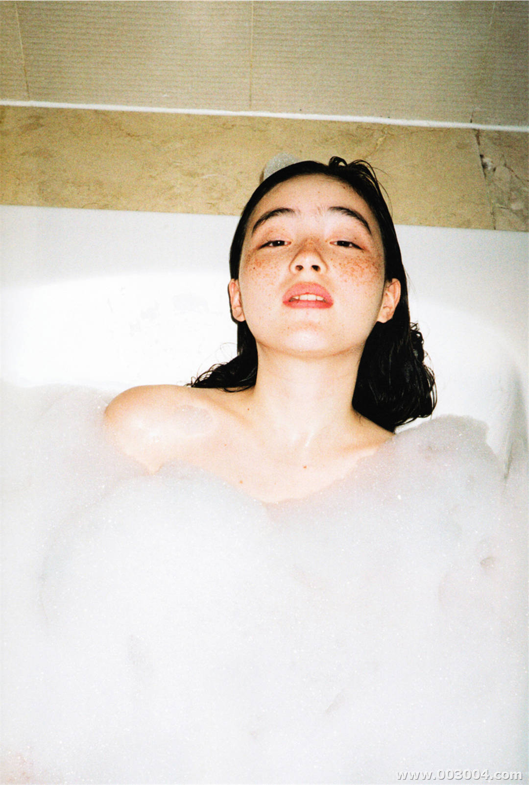 世理奈写真集《夏 写真》高清全本