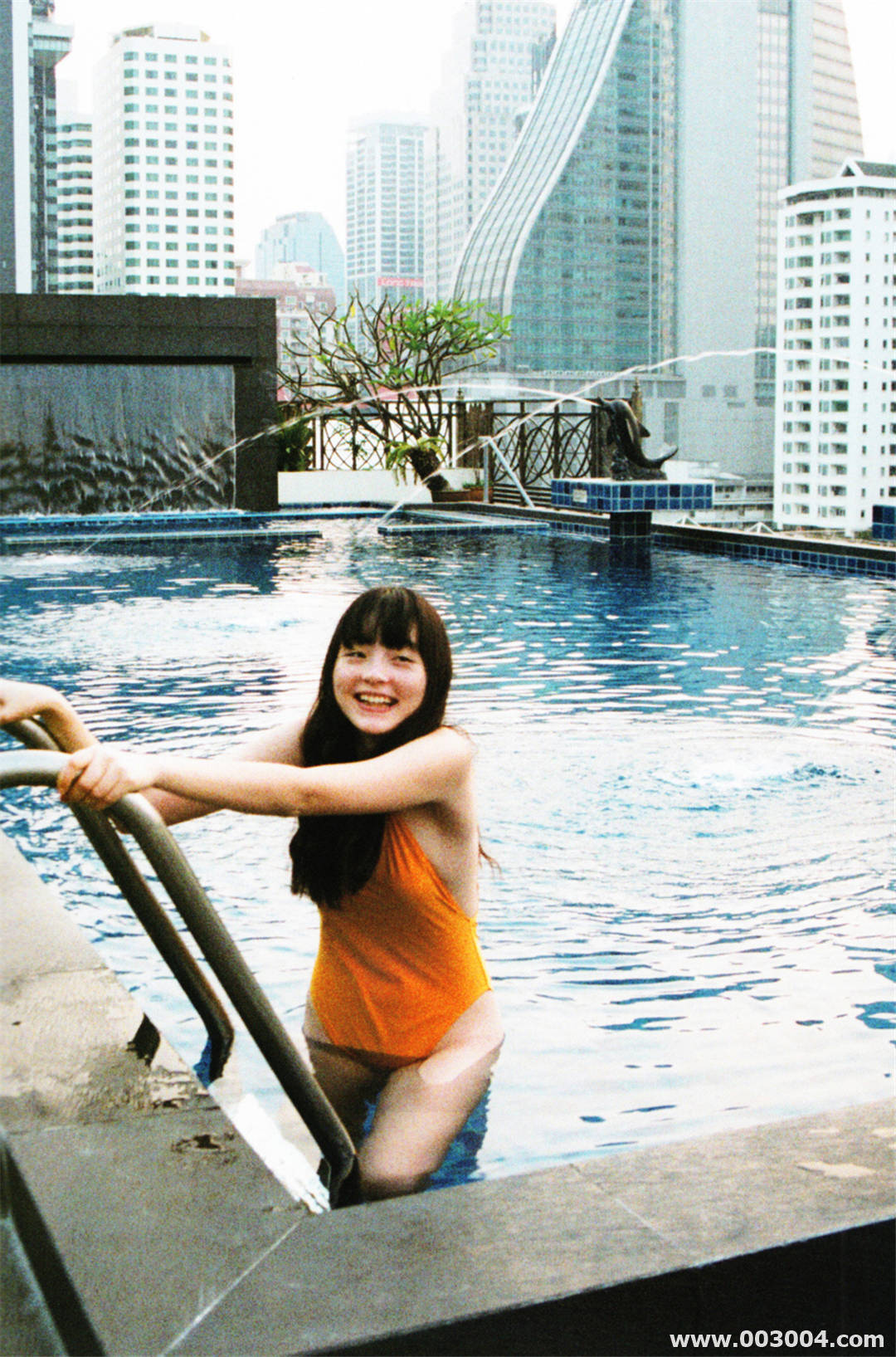 世理奈写真集《夏 写真》高清全本