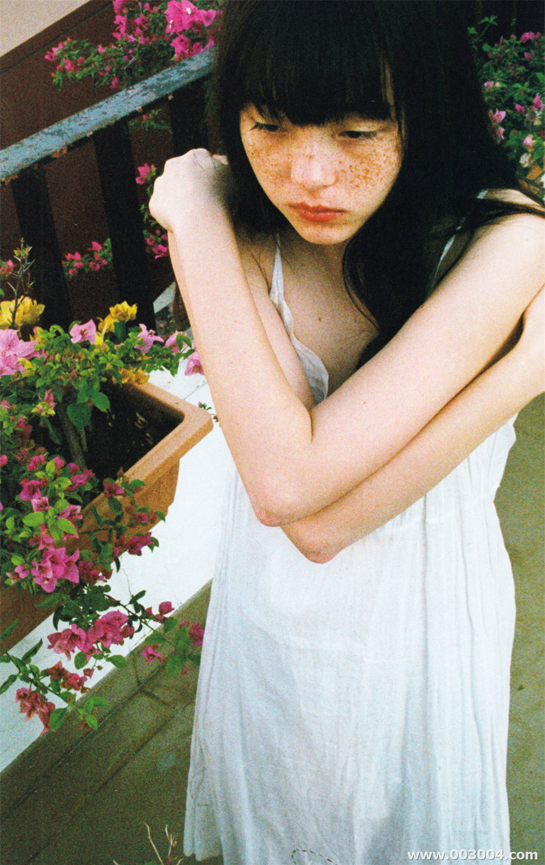 世理奈写真集《夏 写真》高清全本