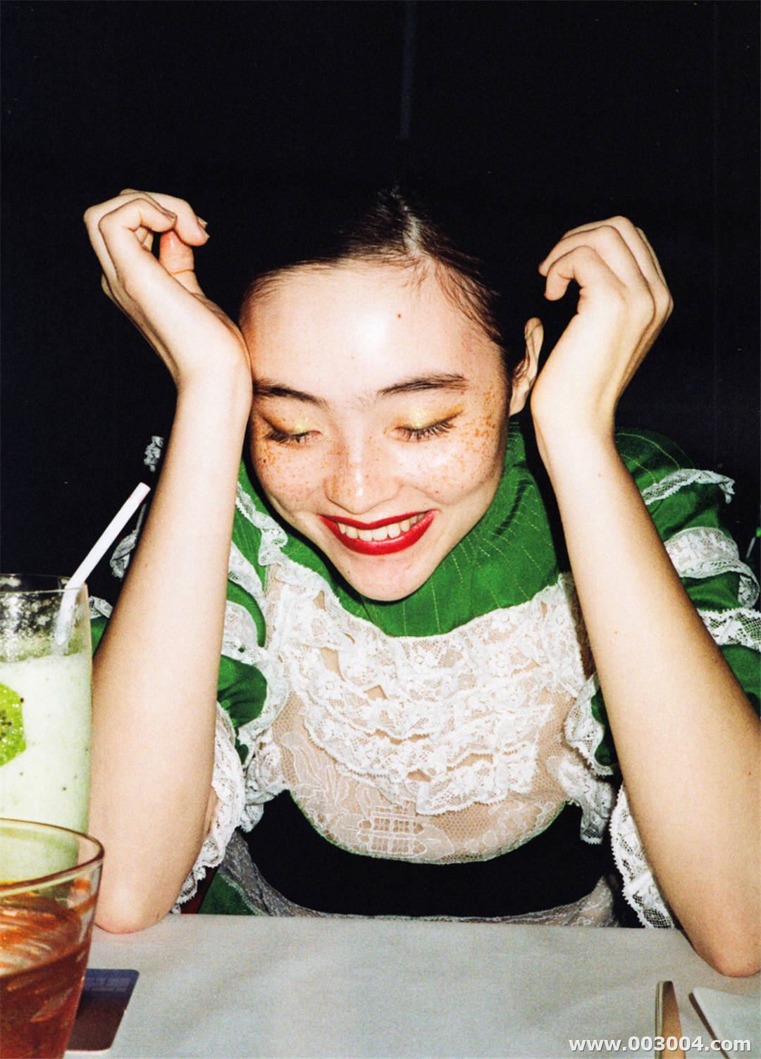 世理奈写真集《夏 写真》高清全本